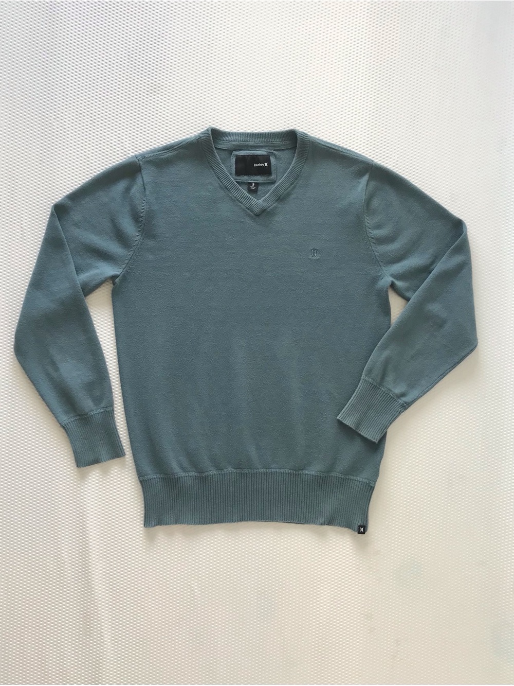 Hurley One & Only Jade Green V-Neck Knit Sweater Small unisex skater slim fit - Picture 3 of 7